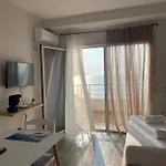 Lotus Apartman *