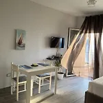 Lotus Apartament *