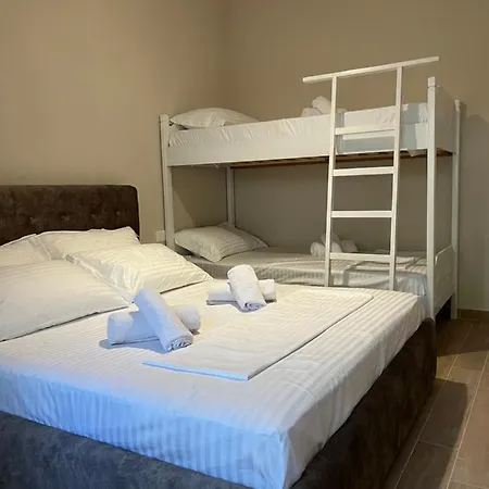 Lotus Apartamento Vlorë