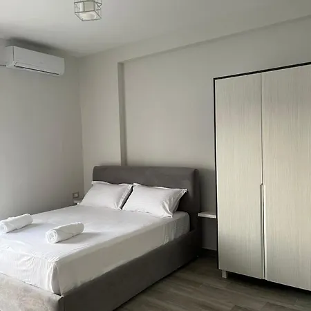 Lotus Apartamento Vlorë