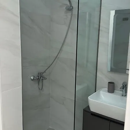 Lotus Apartamento Vlorë